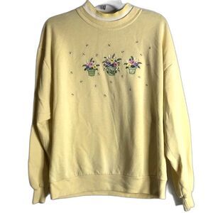 Vtg top stitch yellow sweater embroidere flowers size large made in USA cute 90s
